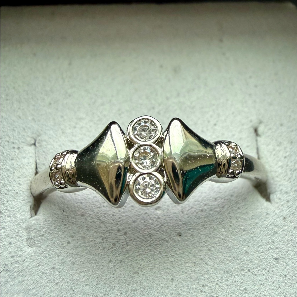 New Pretty Bird Jewelry White Gold Plated Triple-Clear Stone Stacking Ring 28$